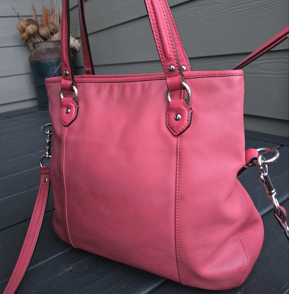 Coach Daisy Leather Mia Convertible Bag - Picture 8 of 12